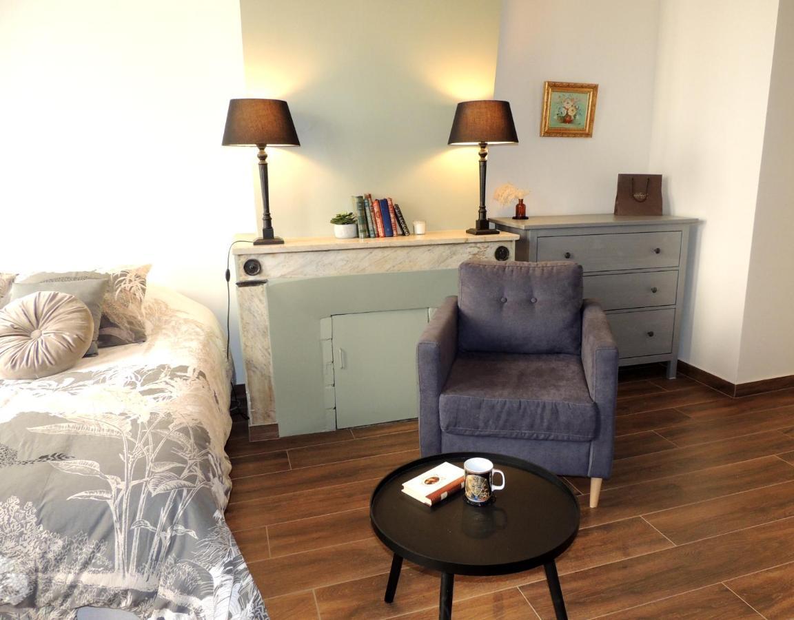Studio tout confort à 2 pas du Château st Germain Saint-Germain-en-Laye Esterno foto